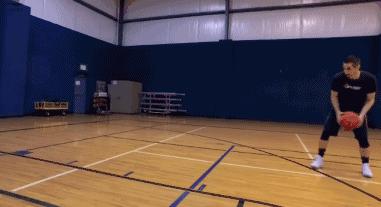 篮球过人10大必学技巧nba,篮球过人快速转身