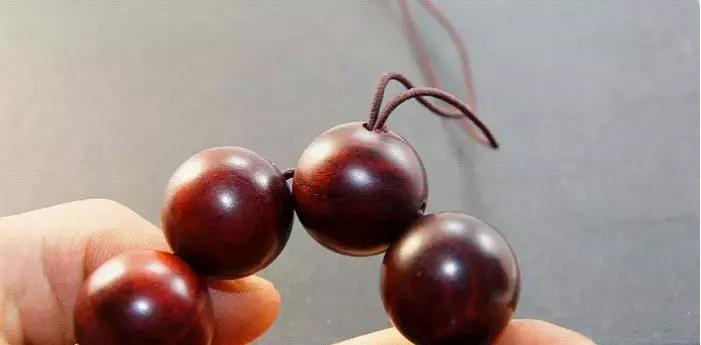 手串穿珠子打结教程慢动作简单,单绳穿珠子打结方法图解