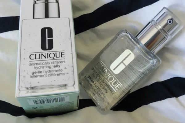 倩碧小黄油乳液测评,倩碧小黄油无油测评