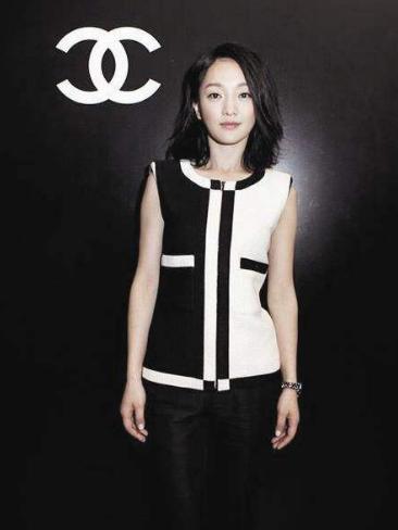 大型尴尬！一件山寨货四连撞，明星工作室都不通网吗？