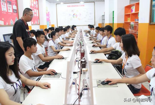 本科毕业就业月薪3万的六大专业,让985毕业生后悔的四大专业