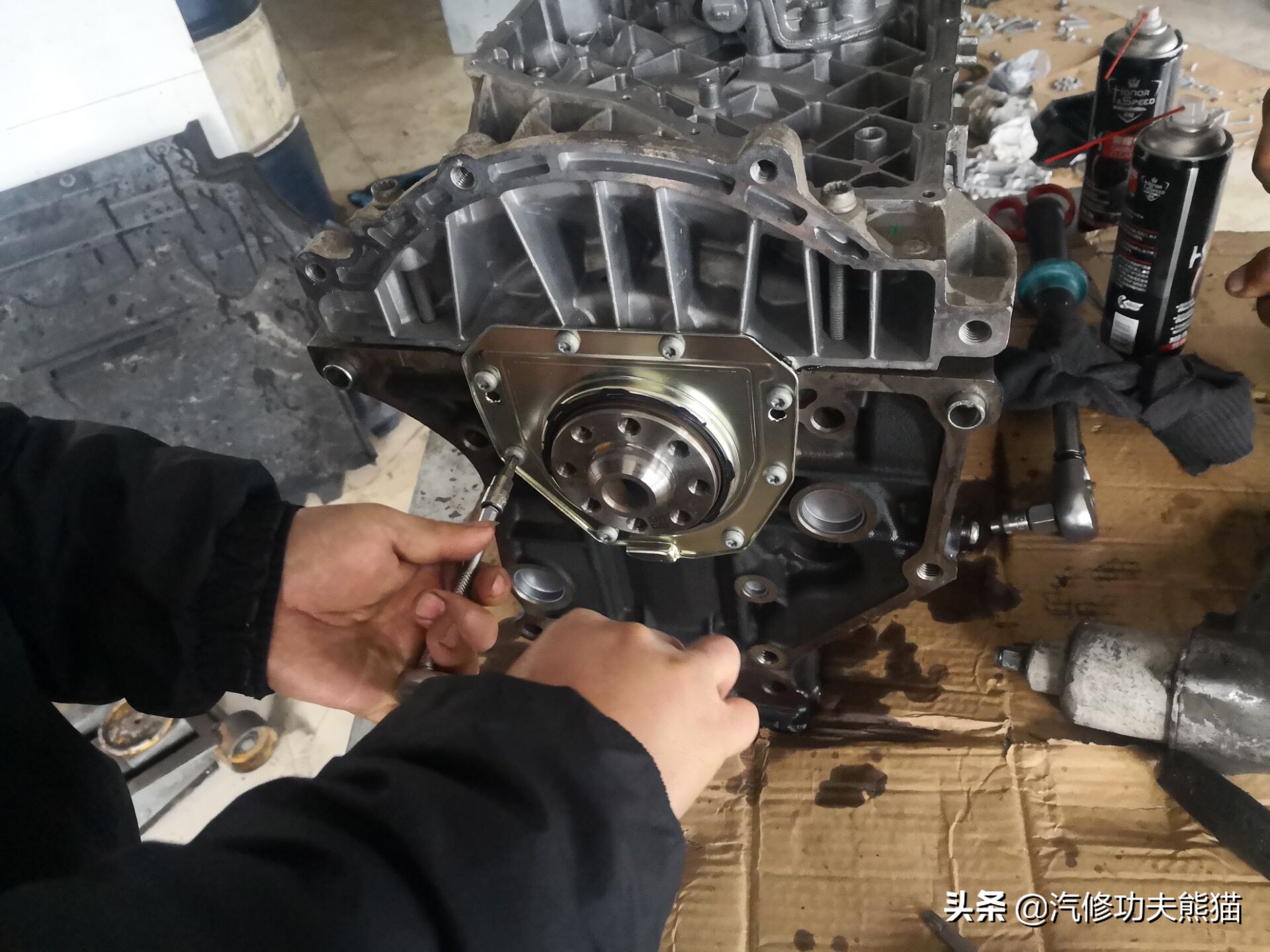 十年的奥迪q5维修,10年奥迪q5烧机油能解决吗