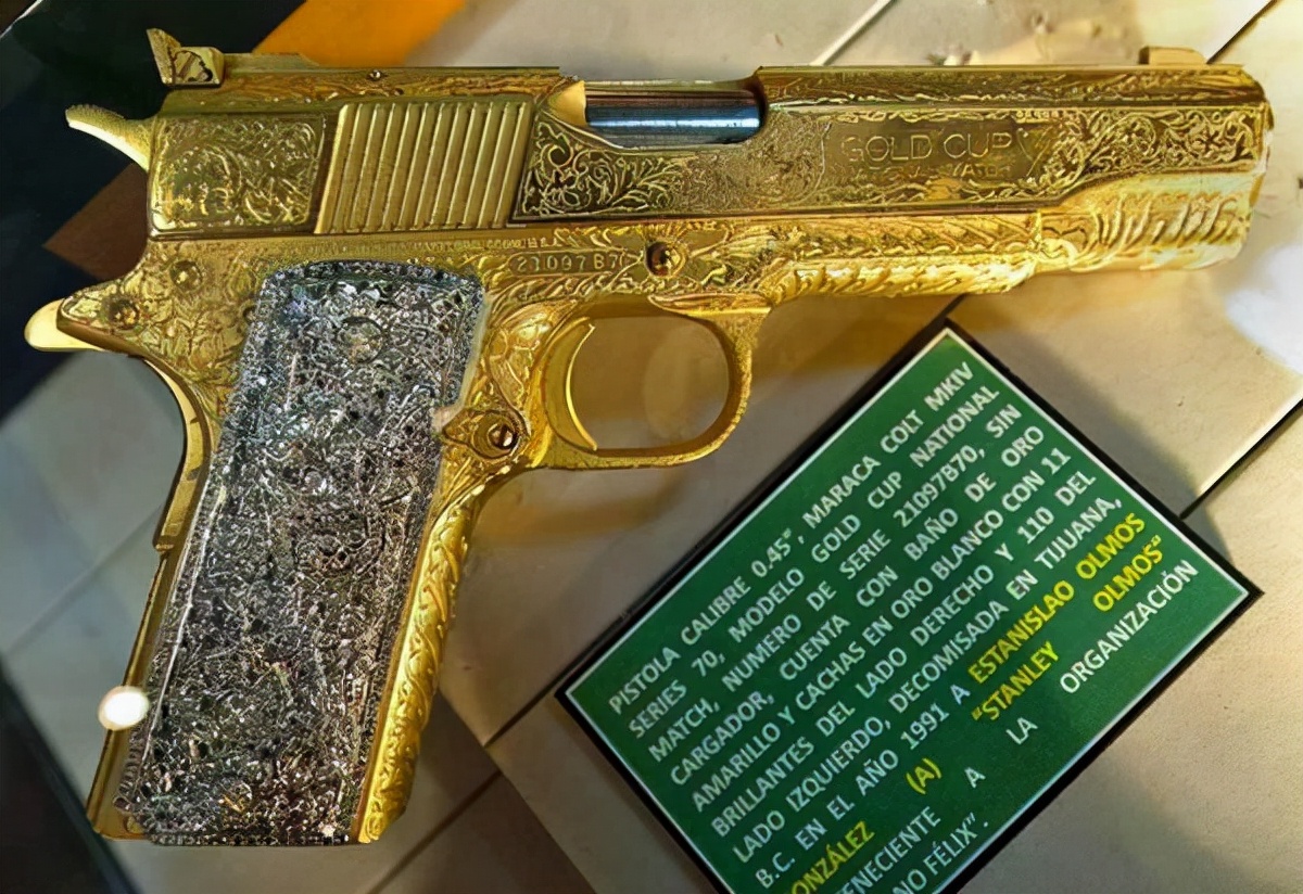 “墨西哥帮派”的30种*器武**，就连重狙和RPG都有