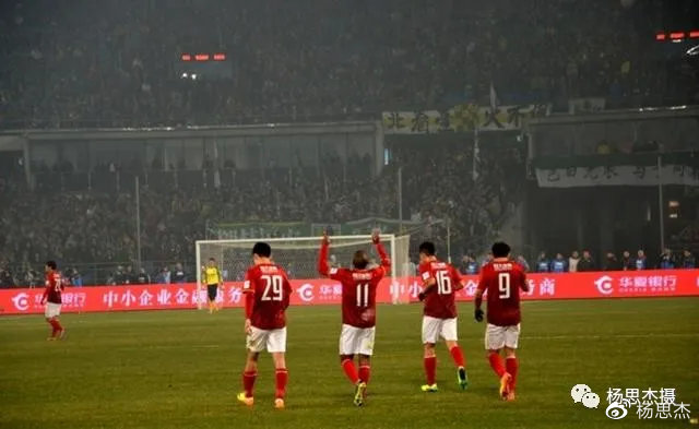 看足球教学,看足球的感悟