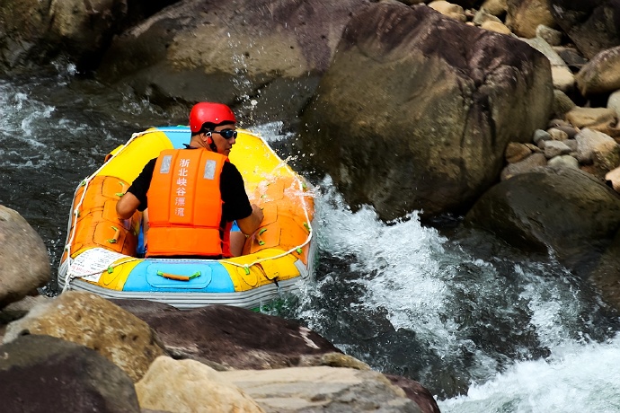 浙江安吉漂流3天旅游攻略,安吉高铁站到浙北漂流乘车