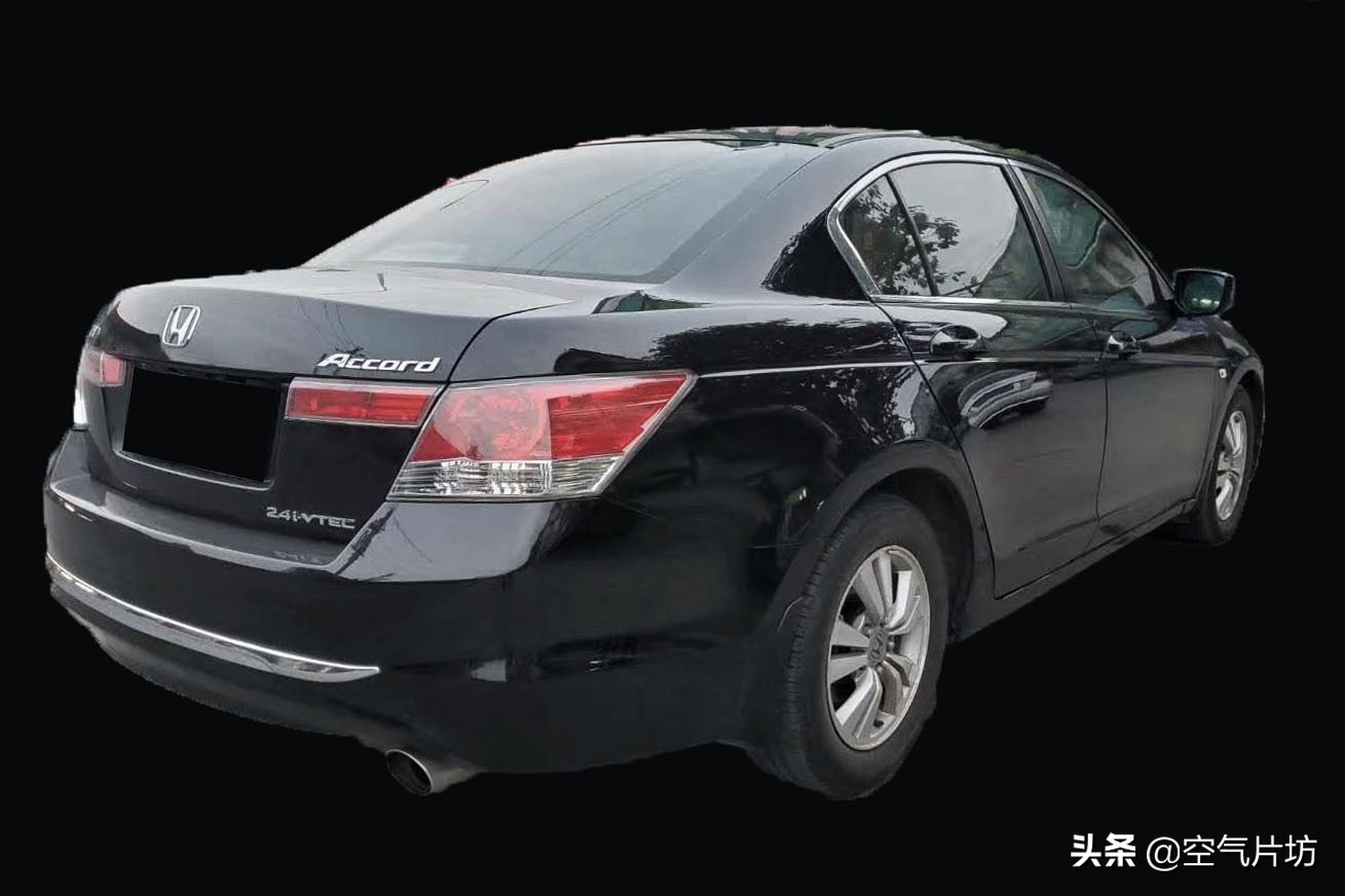 二手本田雅阁怎么选?保值率超高的二手车让你开几年不亏多少钱