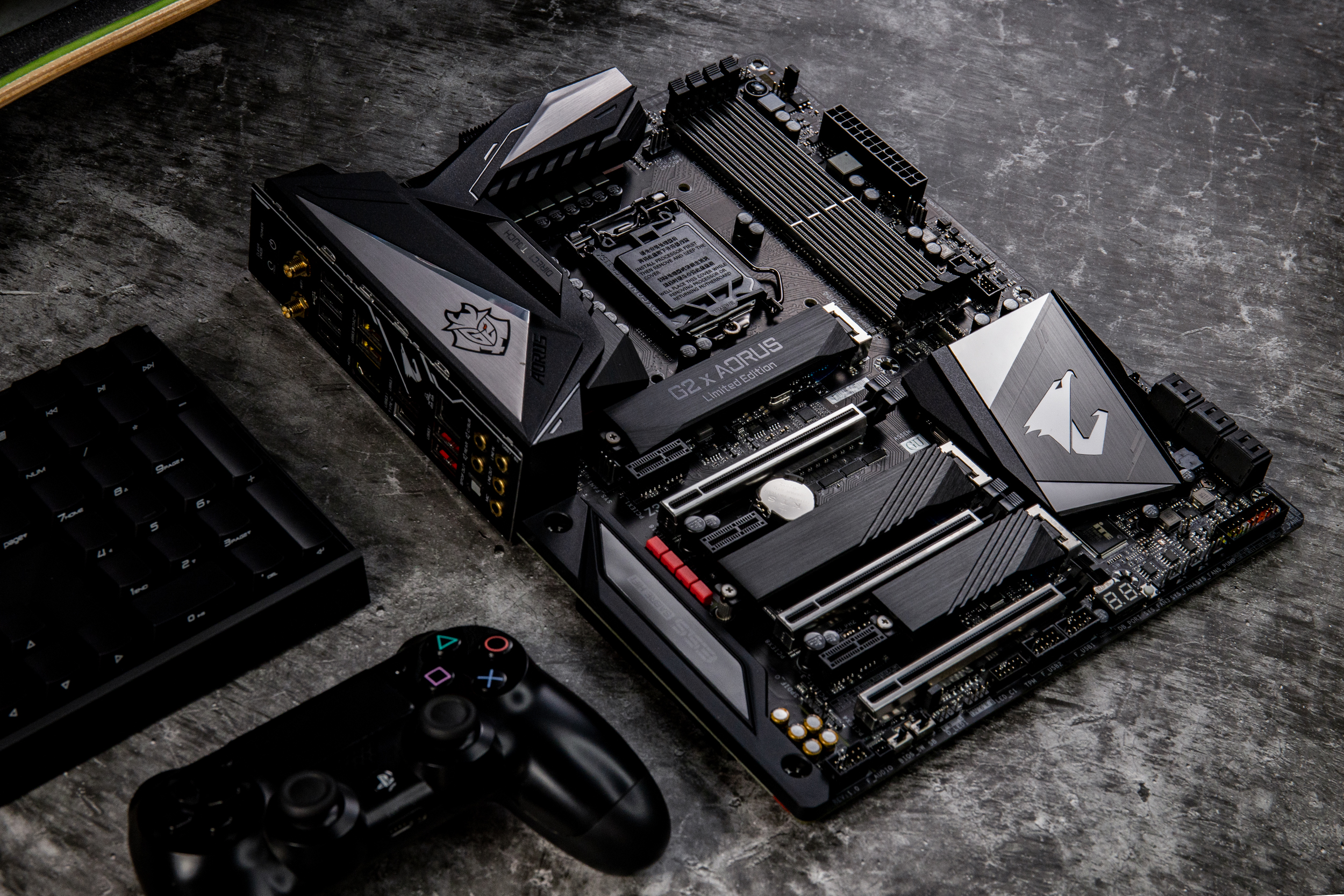 外星人游戏主机值得买吗 (有主机的外星人游戏本)