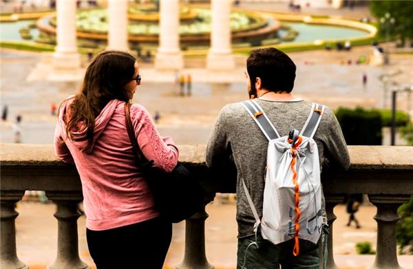 内心没有你的男人才会有的表现,心里有你的男人舍不得这样对待你