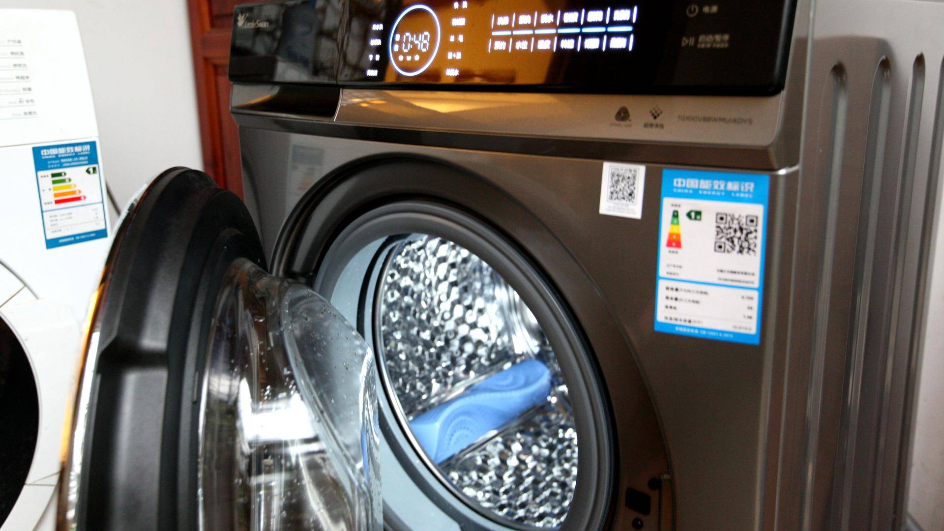 小天鹅超微净泡水魔方评测视频,小天鹅9公斤水净魔方洗衣机