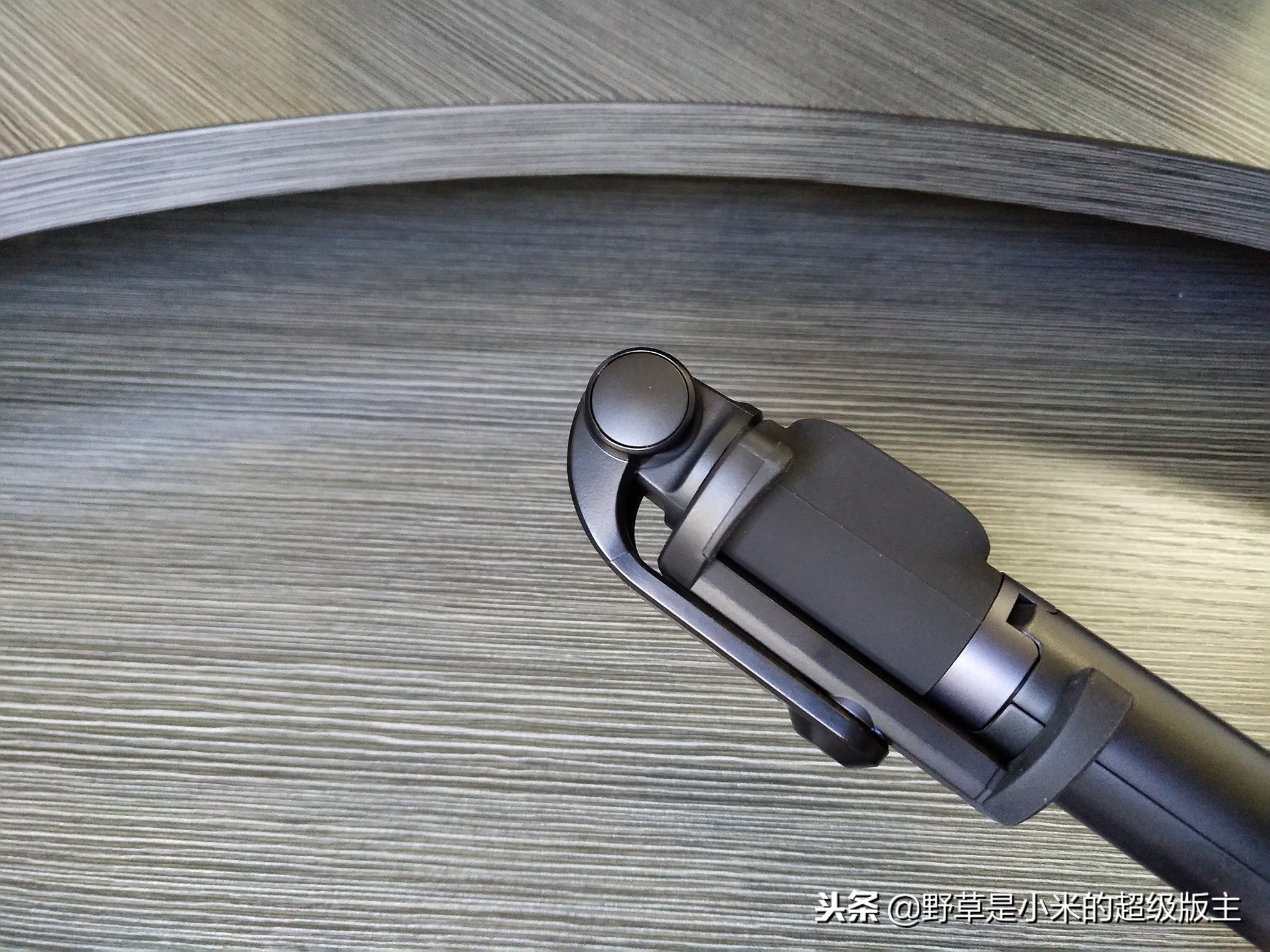 小米手机支架式自拍杆,全网最火自拍杆神器小米