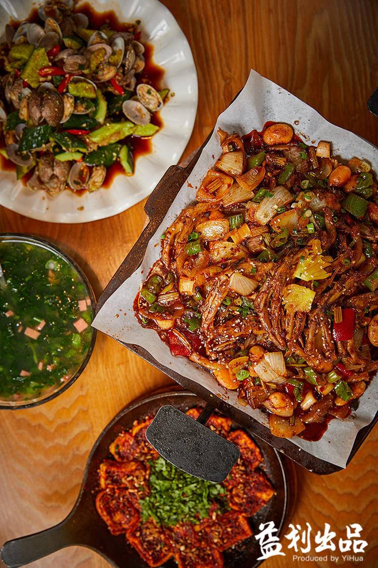 功夫到位，一掌销魂！原来四川人这么爱吃，就图它这一点！