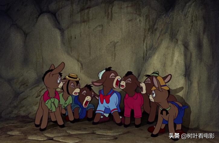 木偶奇遇记匹诺曹是个什么的木偶,木偶奇遇记匹诺曹是什么做的木偶