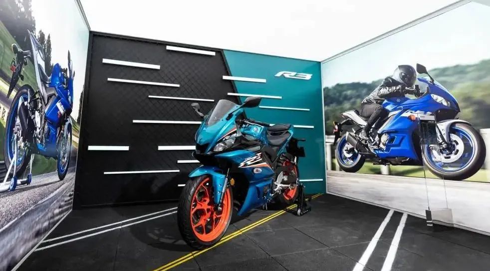 国产小跑车的颜值担当春风250sr,春风250sr入门级小跑车