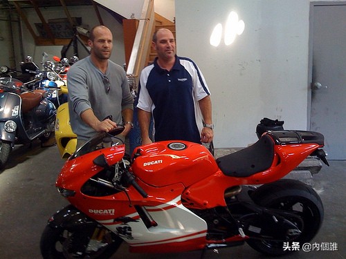 鑴遍鑰屽嚭鐨勪汉,鑴卞奖鑰屽嚭