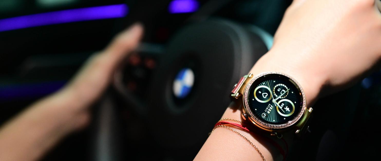 jeep智能小红表怎么样,jeep智能白色表