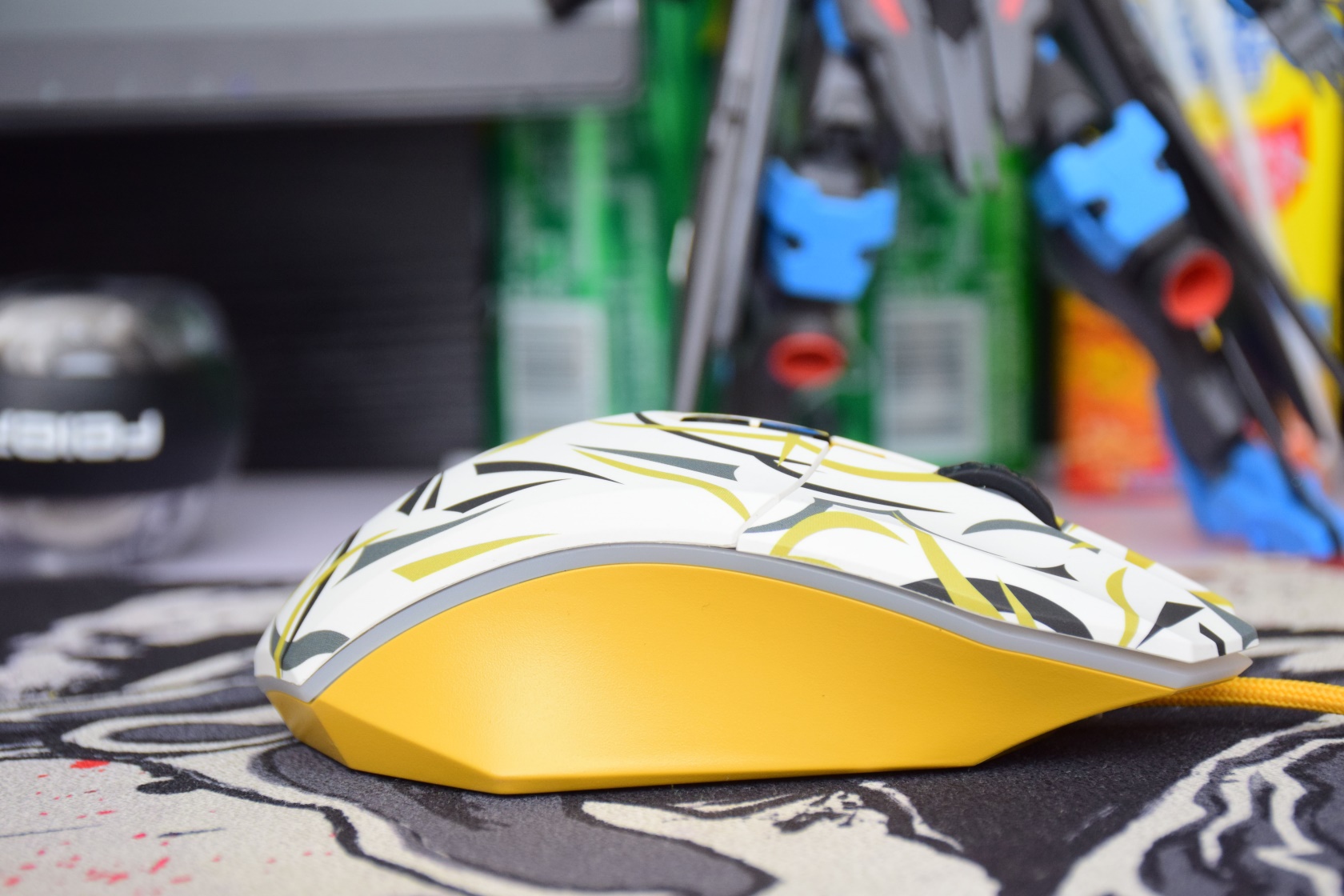 em910达尔优荆棘紫,达尔优牧马人em910鼠标