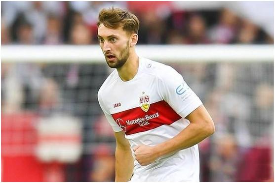 伊布曼联博格巴,自由转会曼联的伊布