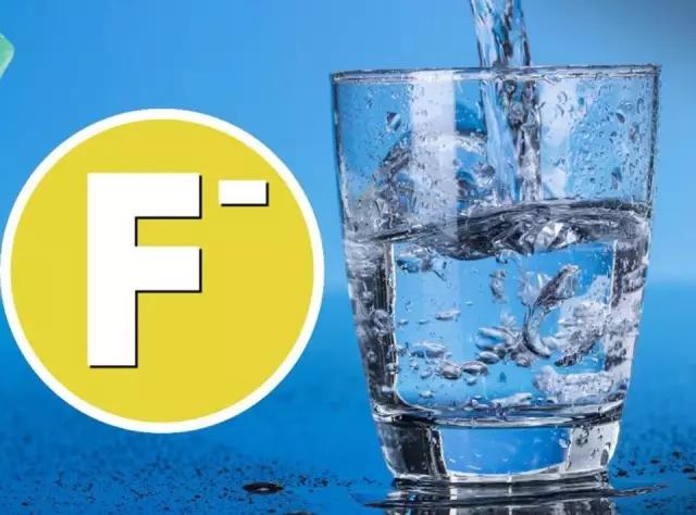 有牙洞用含氟牙膏,牙齿涂氟小知识