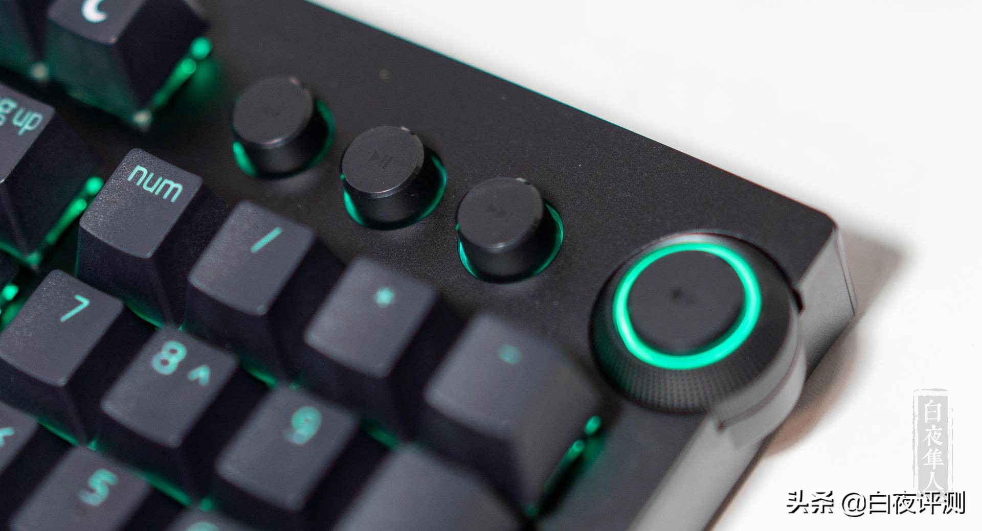 雷蛇黑寡妇蜘蛛v3mini测评,雷蛇黑寡妇蜘蛛v3pro无线专业版