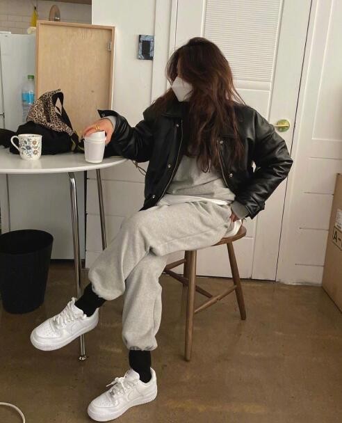 ins时尚穿搭博主亚裔,韩国穿搭ins时尚博主冬装