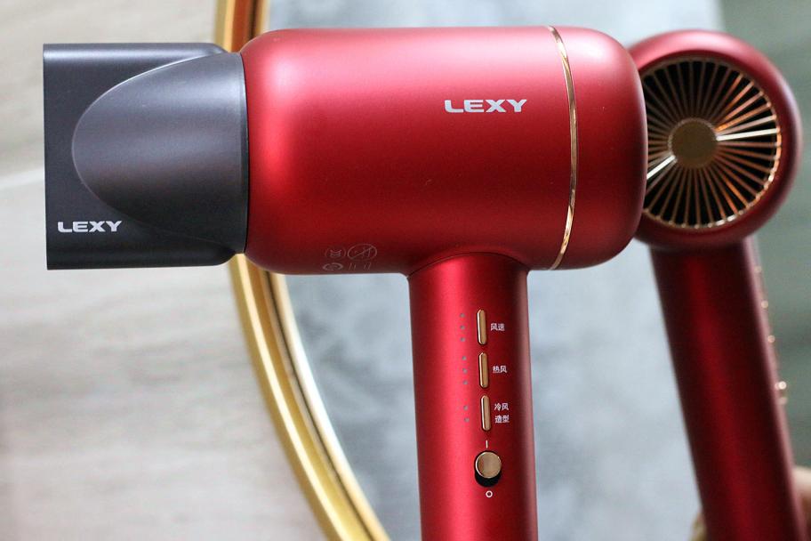 莱克水离子涡扇吹风机发布会,比戴森性价比高的吹风机