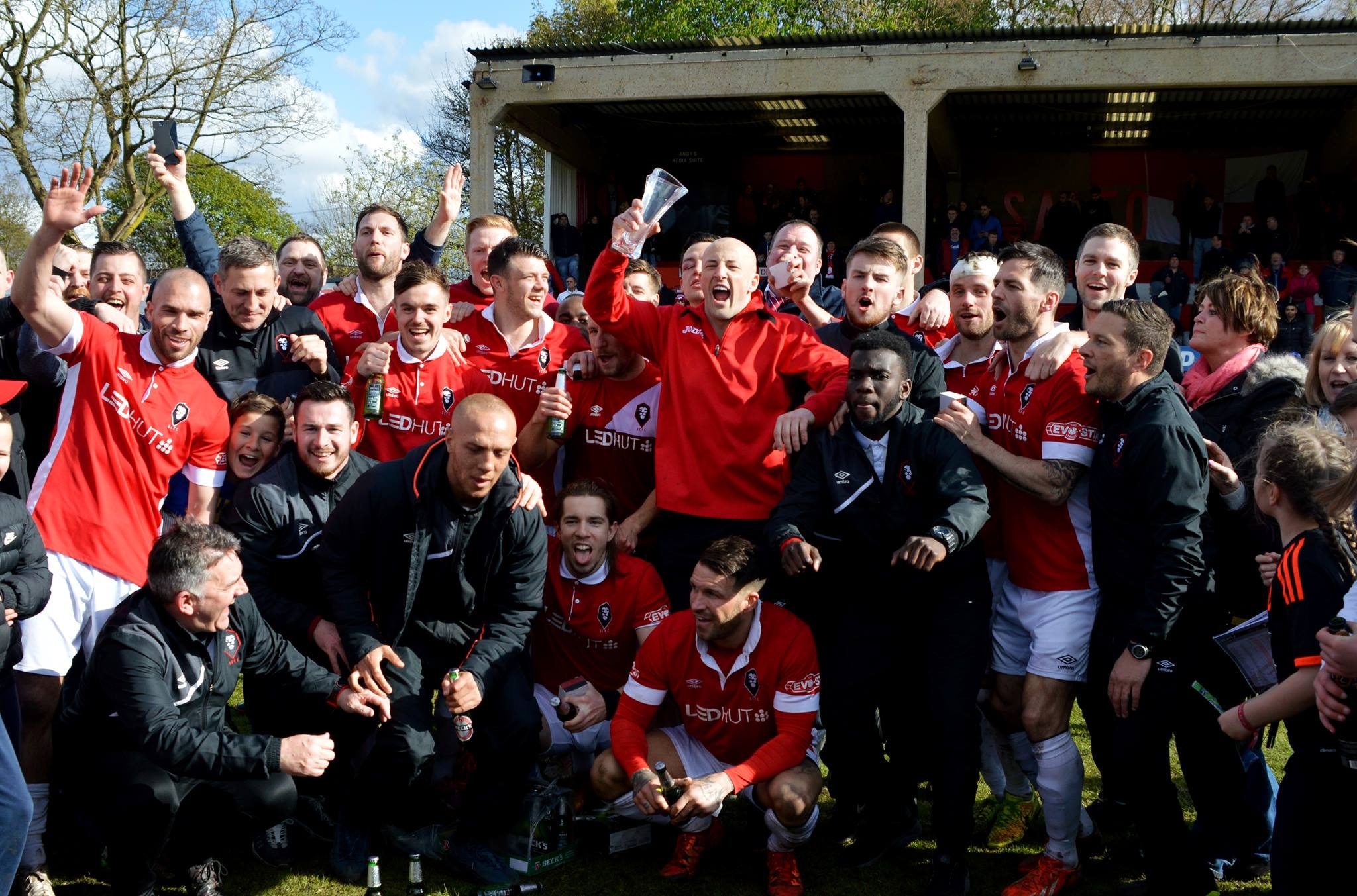 曼联解雇滕哈格了吗,斯科尔斯曼联谢幕战