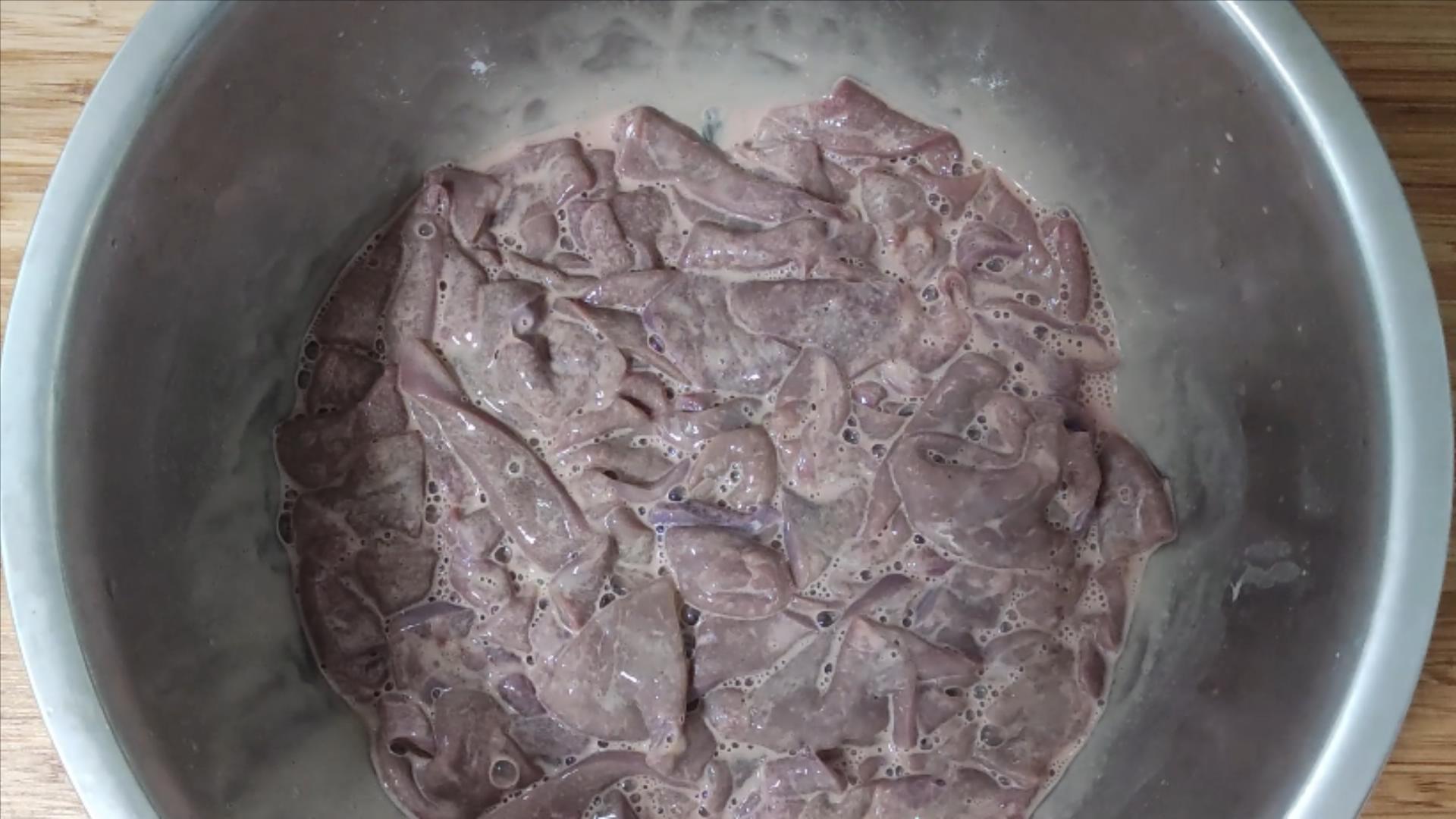 猪肝怎样去除毒素,猪肝怎么样去除腥味又滑嫩