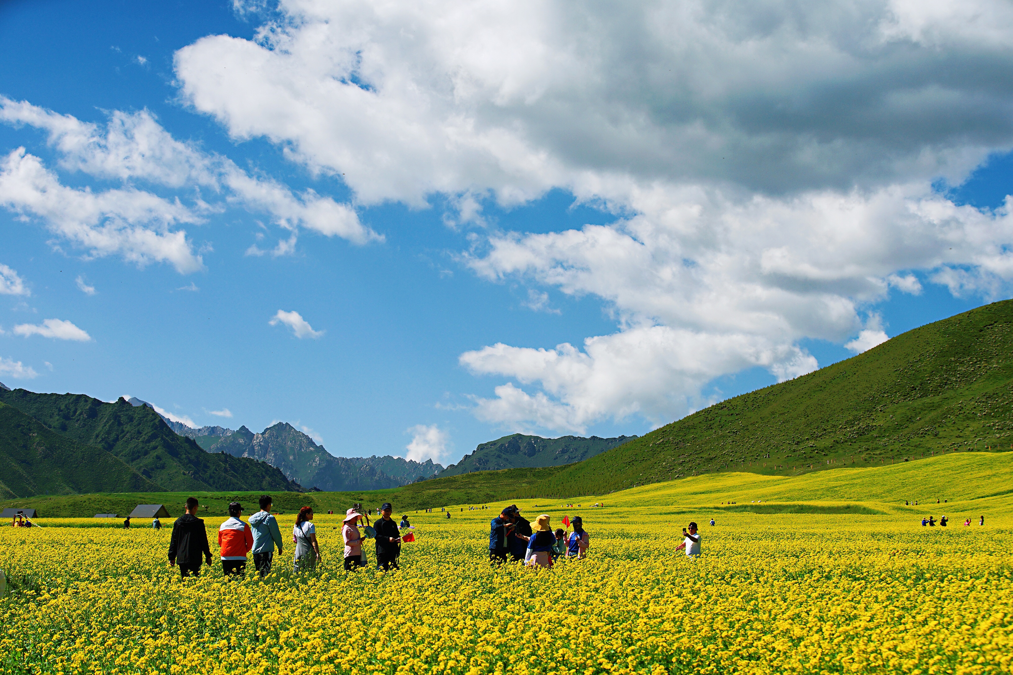 甘肃小众旅游地人少景美人间仙境,甘肃最适合旅游的城