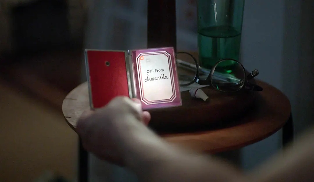 《她》中西奥多和AI的恋爱，让我们意识到了沟通在爱情中的重要性