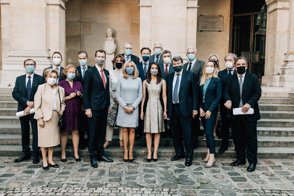 王室珠宝经典款,王室珠宝胸针