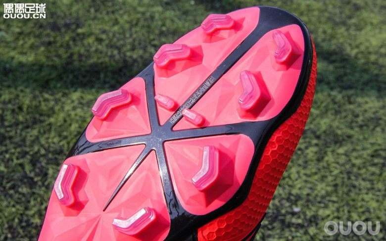 鑰愬厠phantomvenomag,nikehypervenomphantom娴嬭瘎