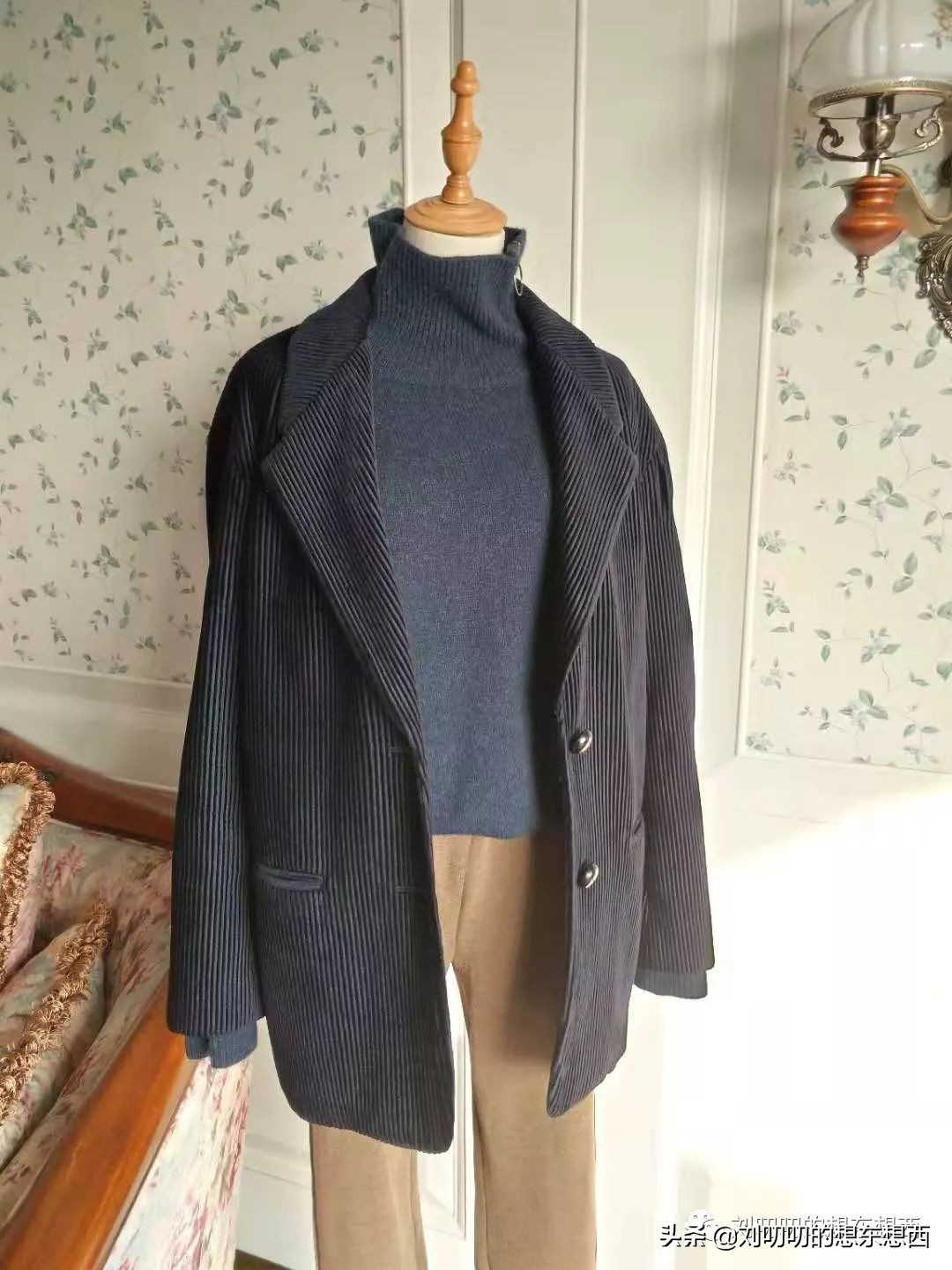 羊绒衫穿搭技巧秋冬,休闲装搭配冬款