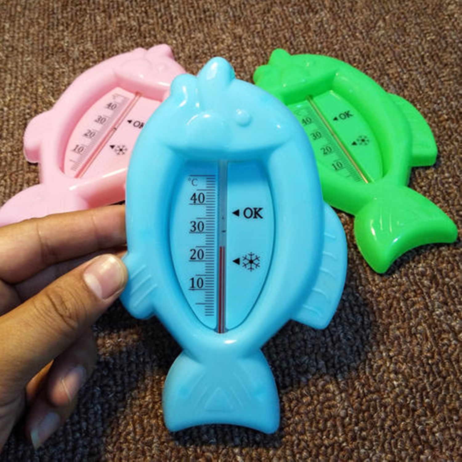 冬天浴霸正确使用方法,冬天多久给宝宝洗一次澡