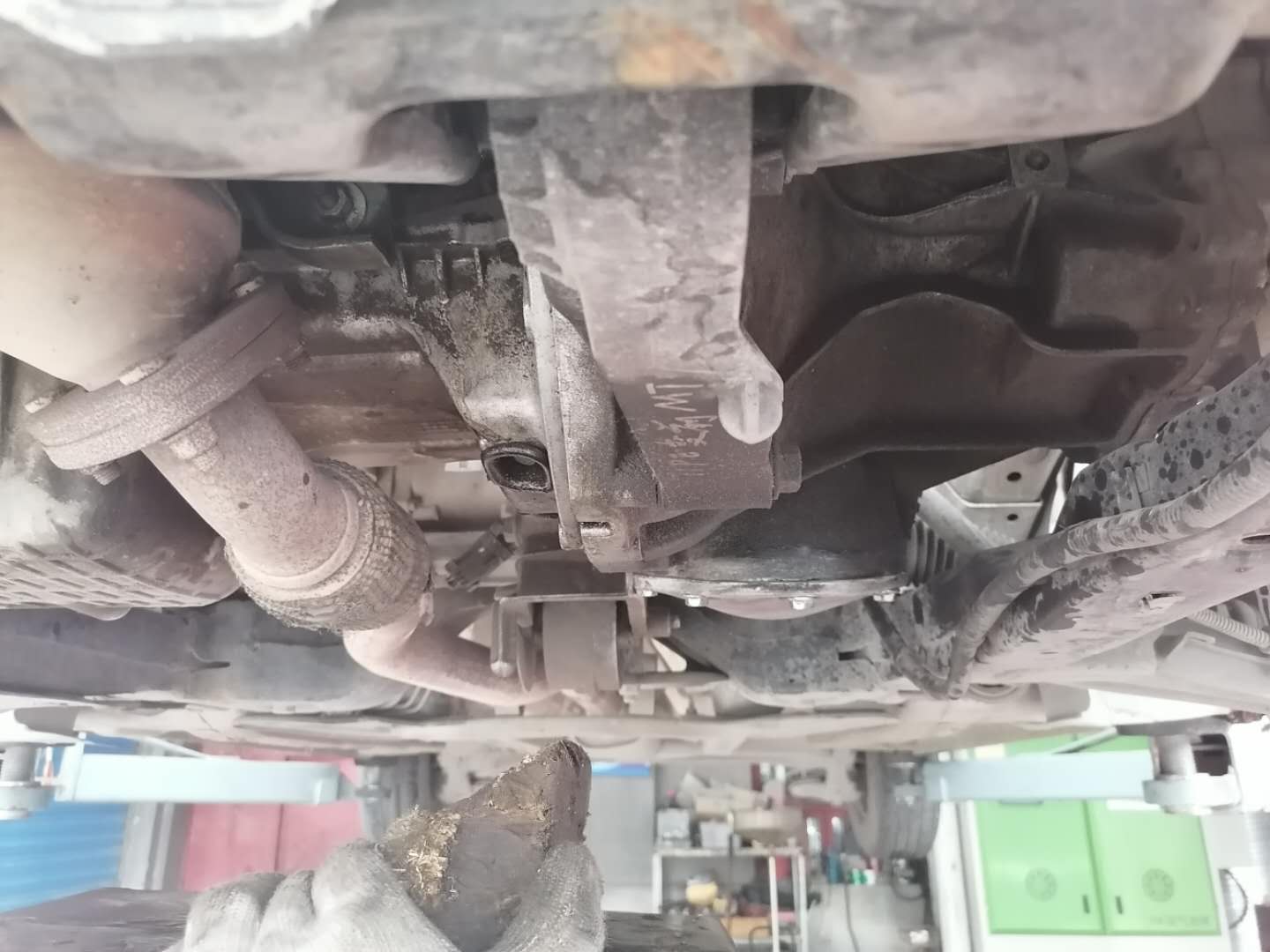 科鲁兹换了离合分泵挂挡不会走,科鲁兹分离轴承老是泄压怎么回事