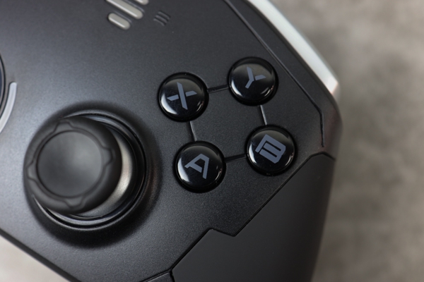 北通宙斯游戏手柄连switch,switch手柄北通飞智