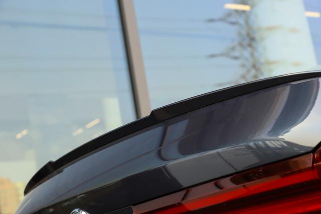 直列六缸3.0t宝马suv,宝马最新款的性能suv到底有多强