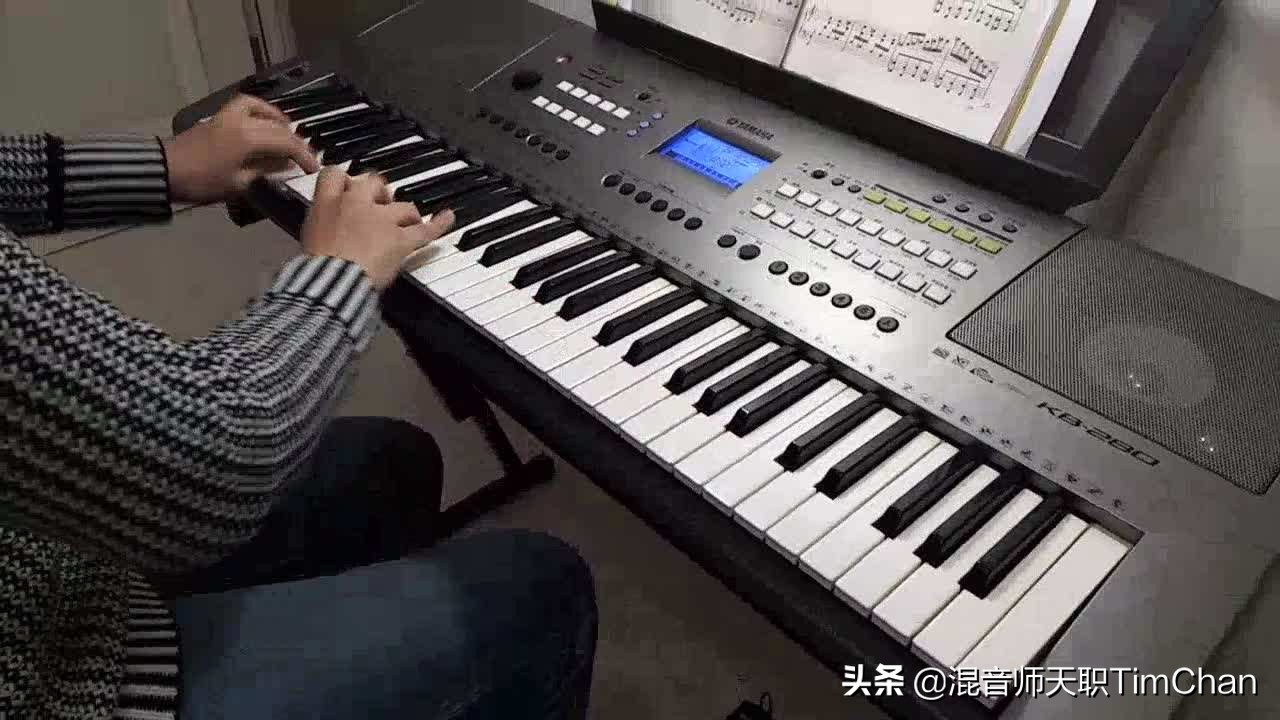 孩子学钢琴和电子琴哪个好,孩子学电子琴好还是钢琴实用