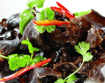 凉拌木耳怎么做又脆又香,凉拌木耳简单又好吃的做法