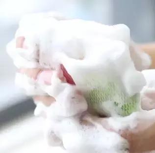 值得无限回购的洗面奶,洗面奶百款