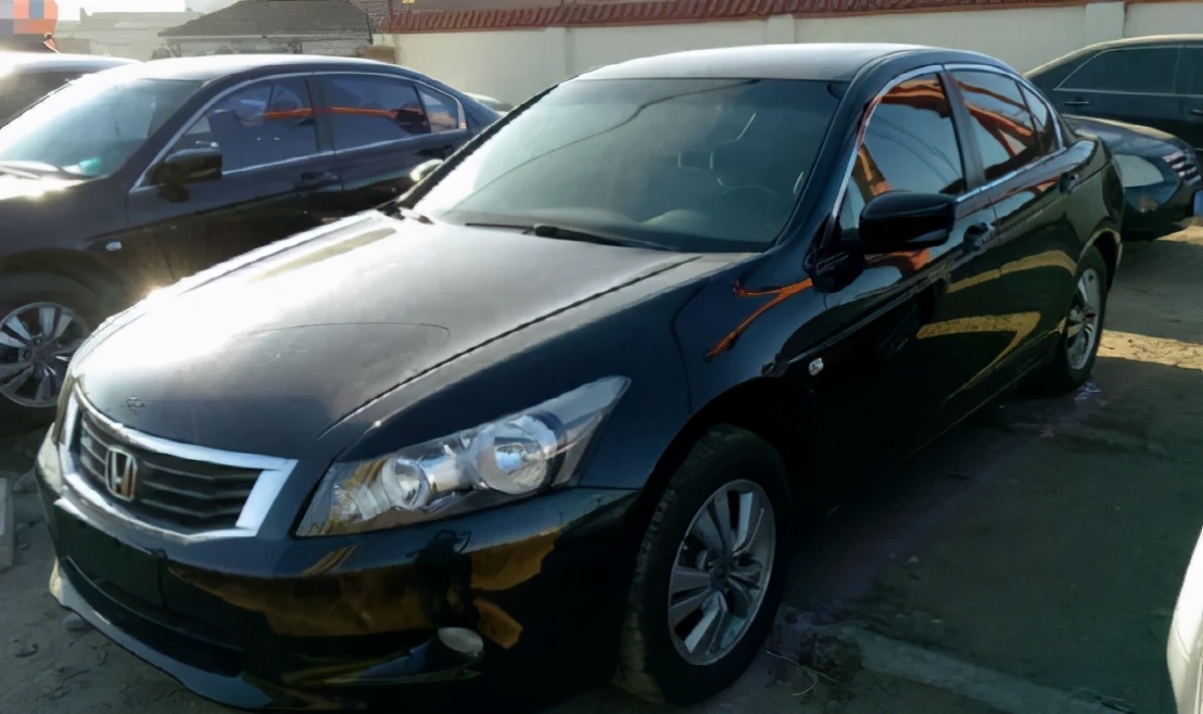 你觉得哪一代雅阁最好看,本田雅阁2.4最后一代