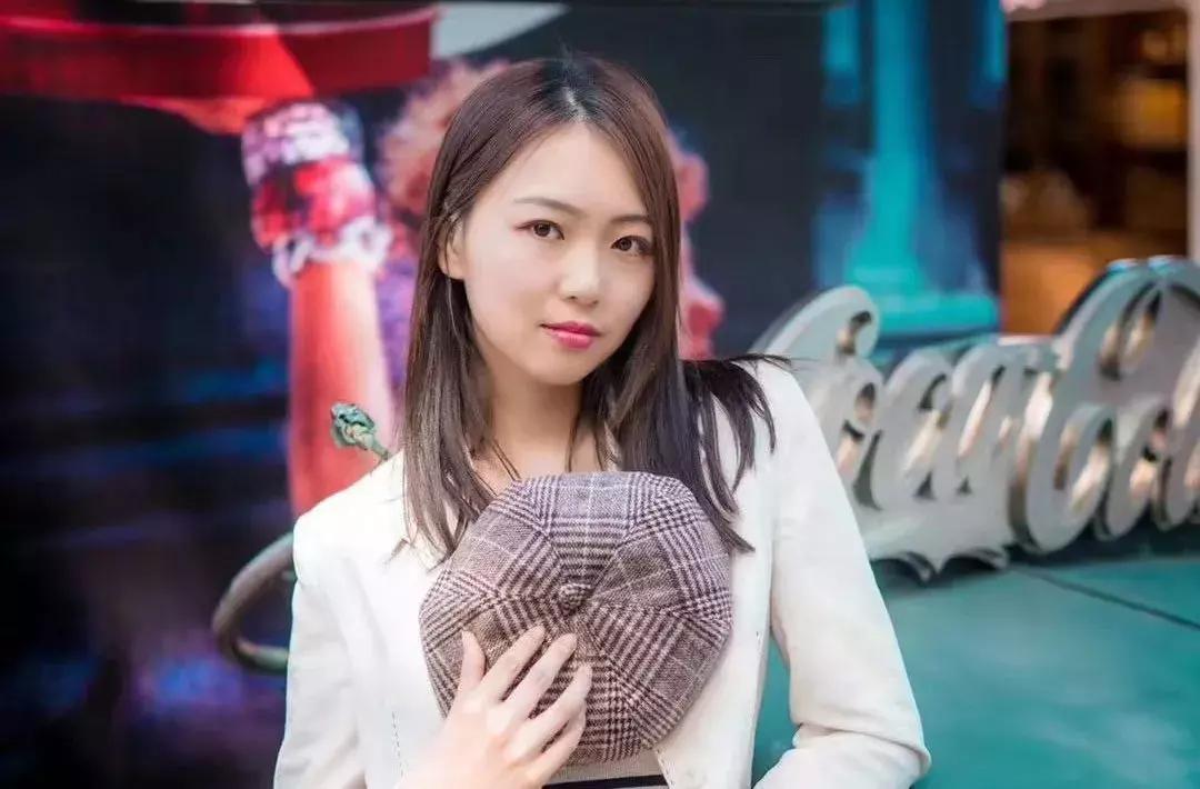 别人家的学习辅导员，看完后有种想恋爱的感觉