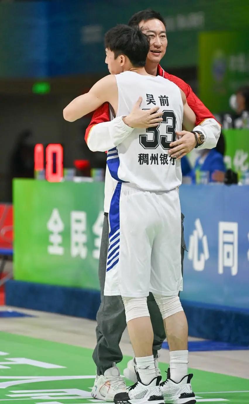 CBA集体穿李宁！除了这五位…