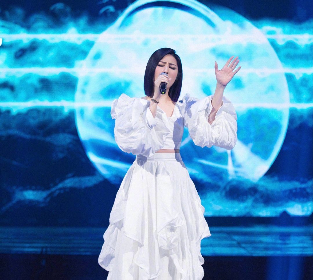 林子祥不喘气的歌,林子祥老了唱歌中气不足