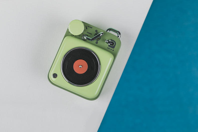 猫王老款收音机,猫王收音机创始人视频