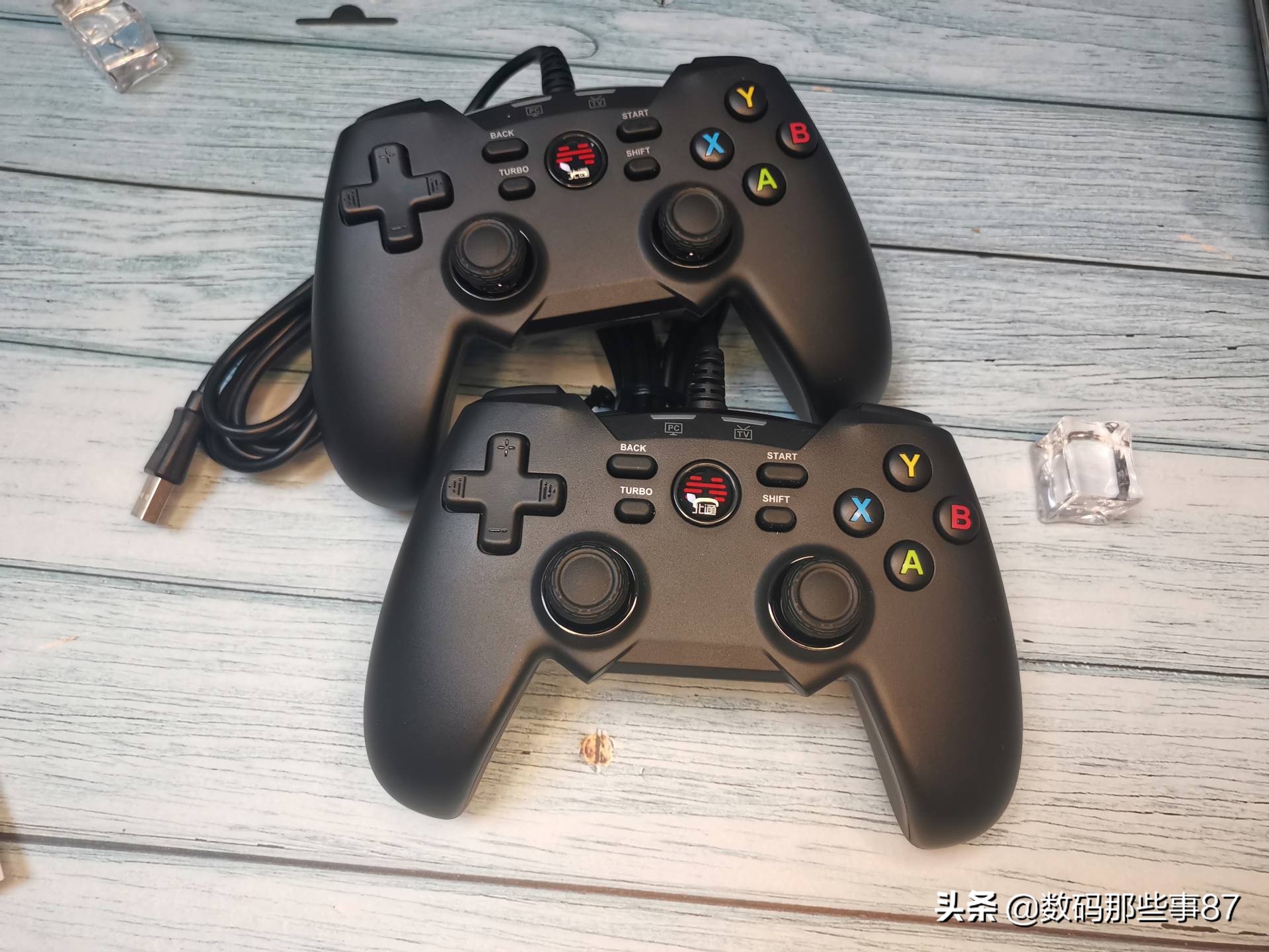 便宜又好用的手柄北通蝙蝠4,北通蝙蝠4手柄可以连switch