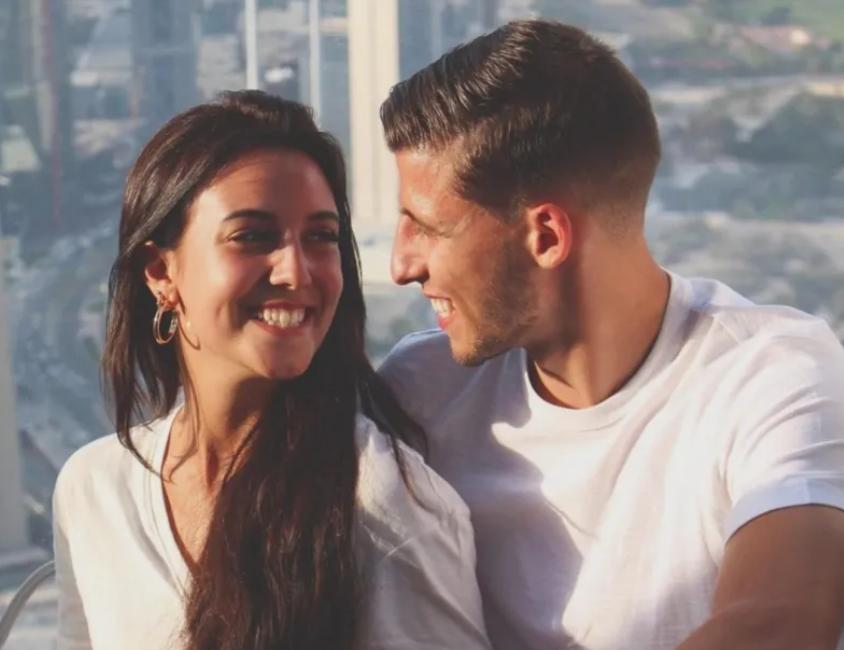 欧洲杯“最撩人”10大球星女伴：大都是超模，C罗女友曾当过保姆