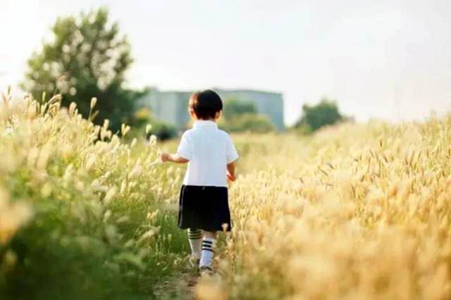 不被父母信任的孩子是什么体验,不被父母信任的孩子心里有多苦