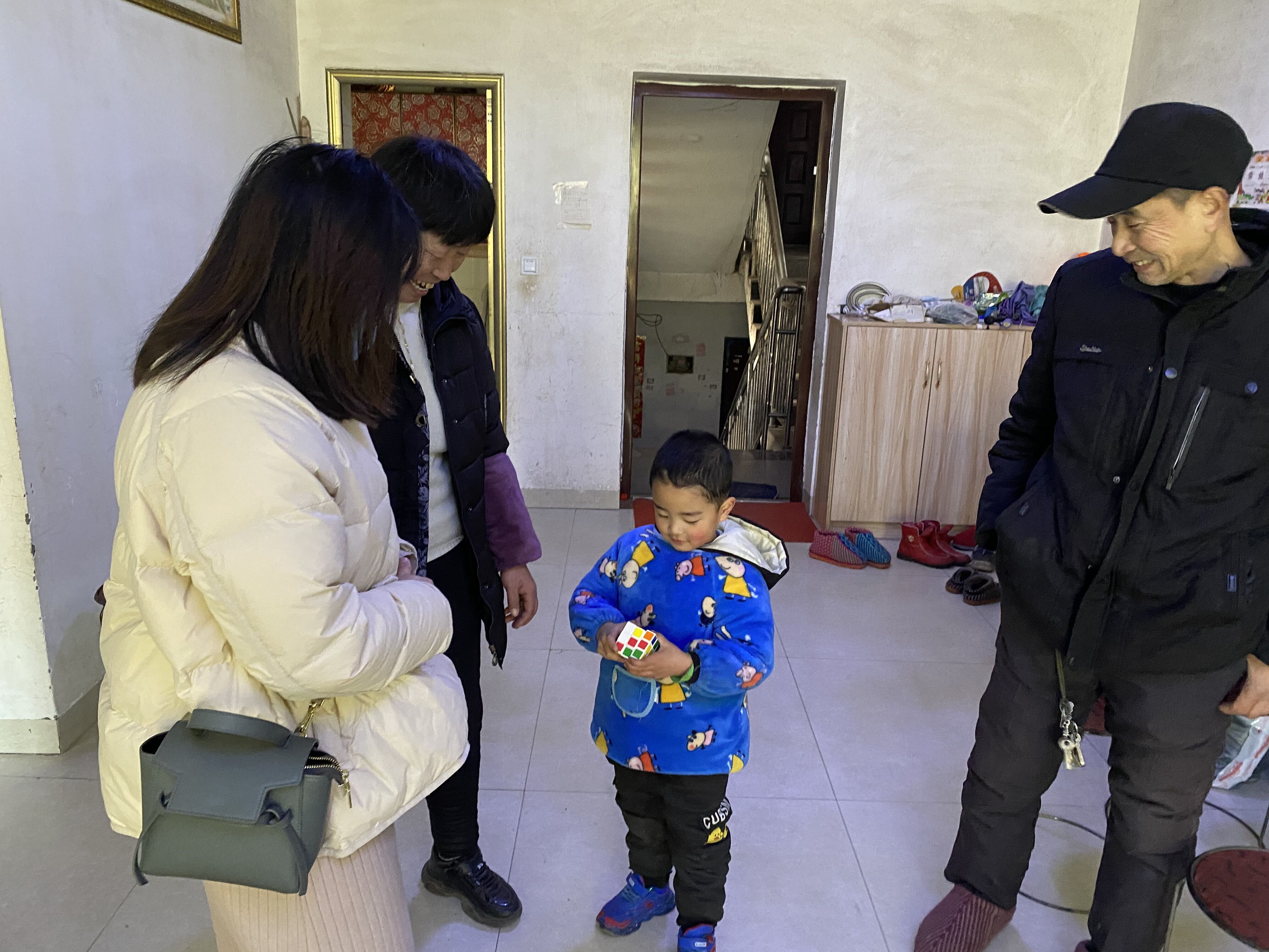 暖冬关爱留守儿童活动,走进校园关爱留守儿童活动