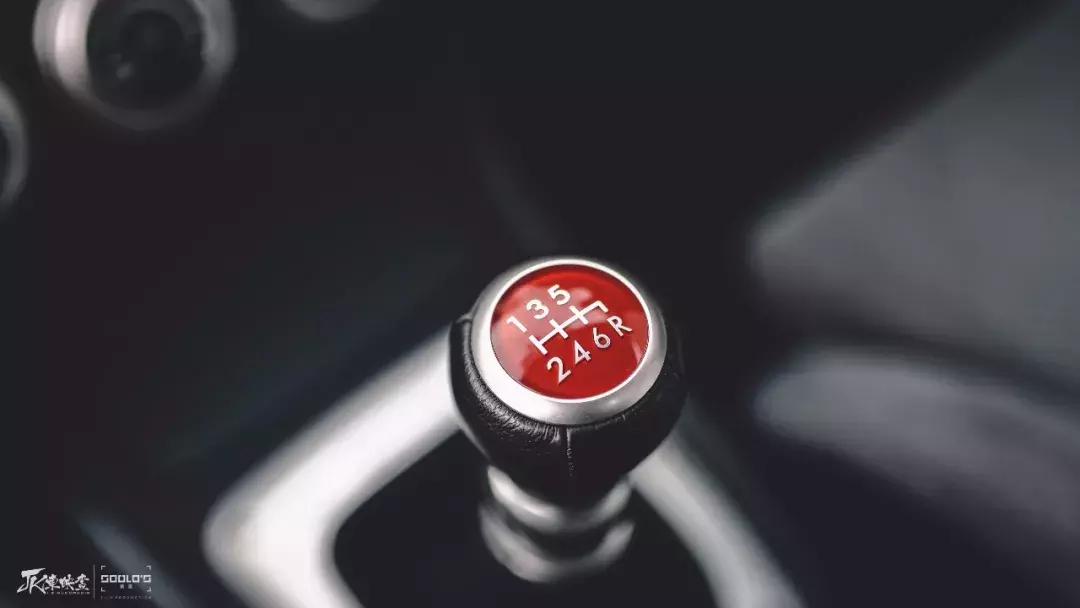 斯巴鲁最贵的车是驰鹏吗,brz斯巴鲁最贵的车