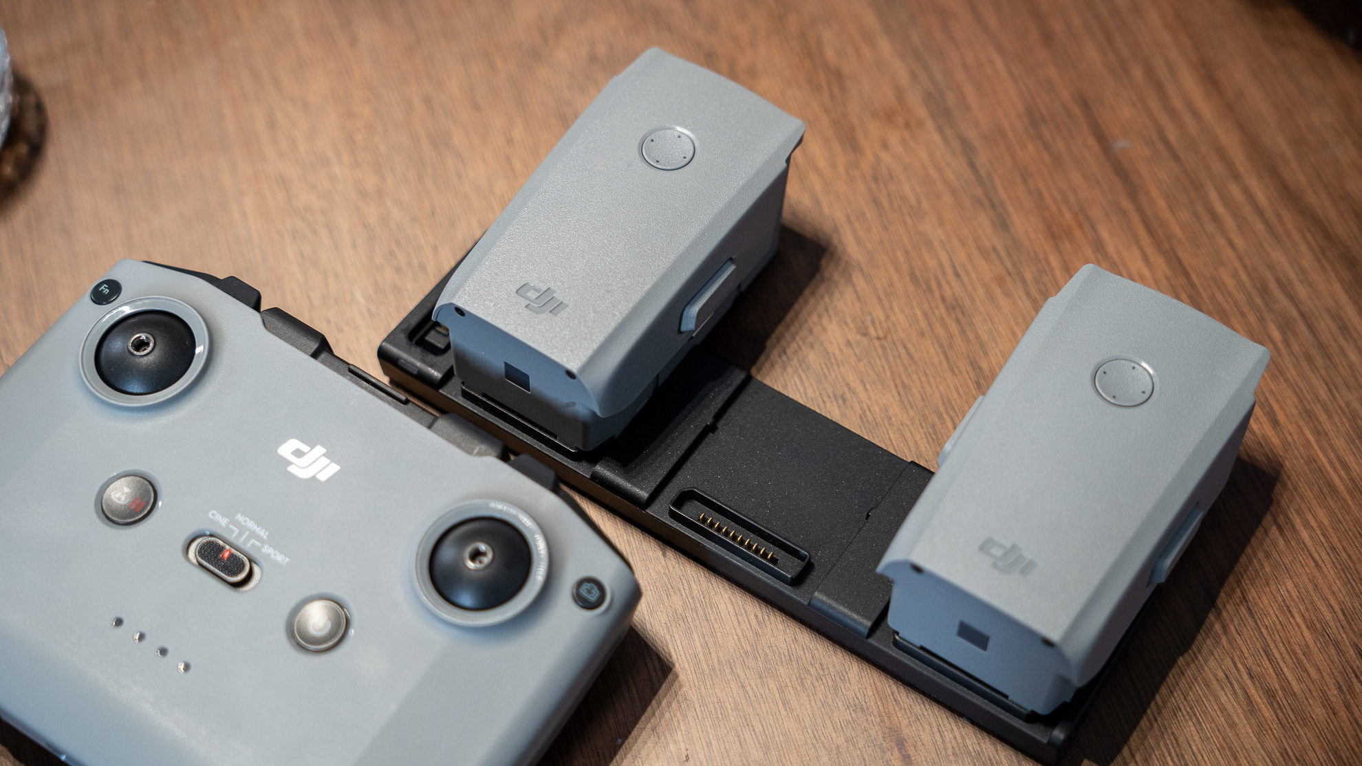 大疆air3小白第一次飞,大疆无人机air2体验